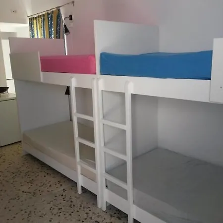 Backpackers Place * Fira (Santorini)