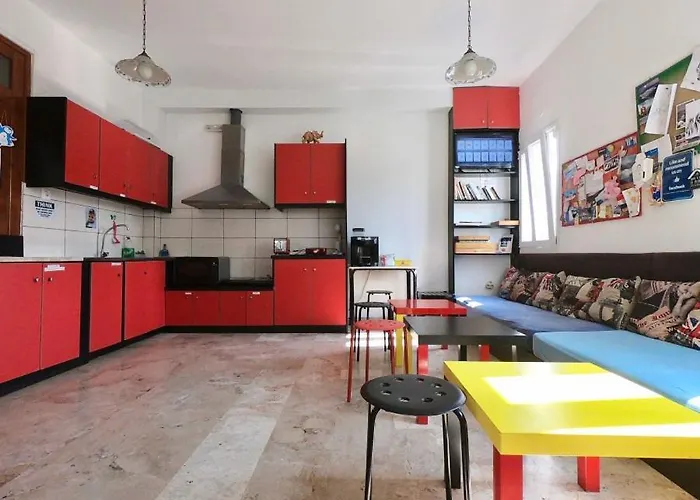 Backpackers Place * Fira (Santorini)