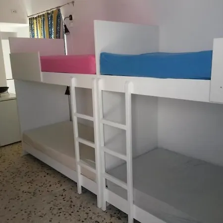 Backpackers Place *